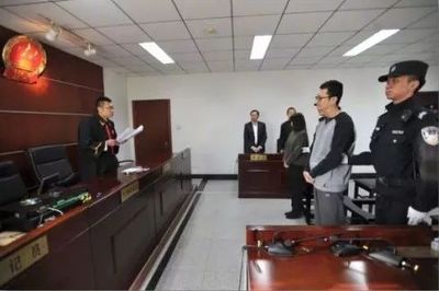 王寶強律師曬照引熱議 宋喆獲刑六年，明星經紀背后的警示